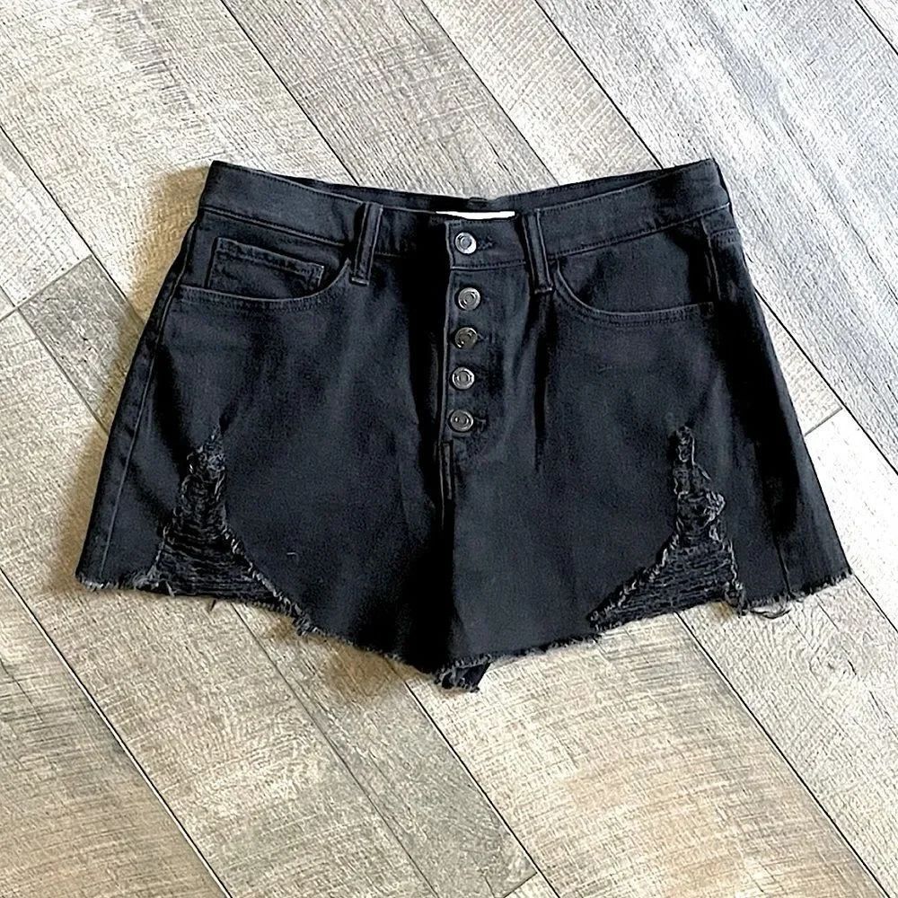 NWOT! SO, Black, Distressed, High-Rise Mom Shorts. Size 11/30W.
